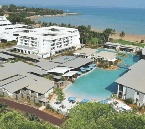 Located close to George Brown Darwin
                                    Botanic Gardens and SKYCITY Casino,
                                    Mindil Beach Casino Resort provides a
                                    casino, a swim-up bar, and a poolside
                                    bar.